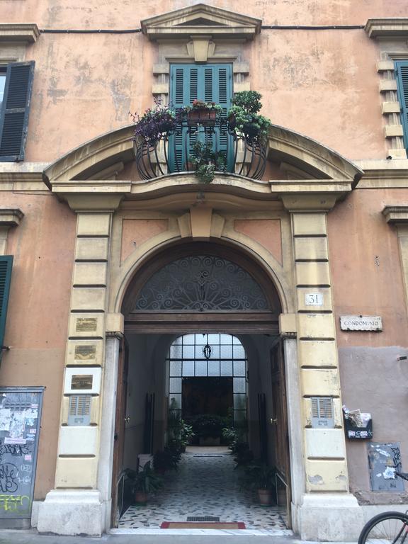 Colosseo Holiday House Rome Exterior photo